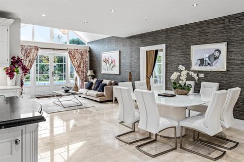 22 Carnaby Road, Broxbourne, EN10 7EQ