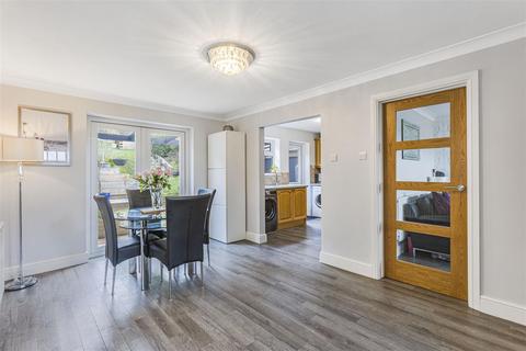 3 bedroom semi-detached house for sale - Woodland Mount, Hertford