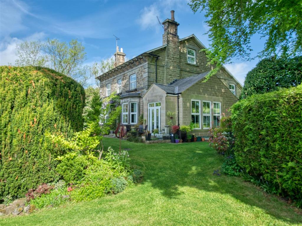 Woolley Farmhouse, Badger Lane, Woolley Moor, DE55 6FG 7 bed farm house