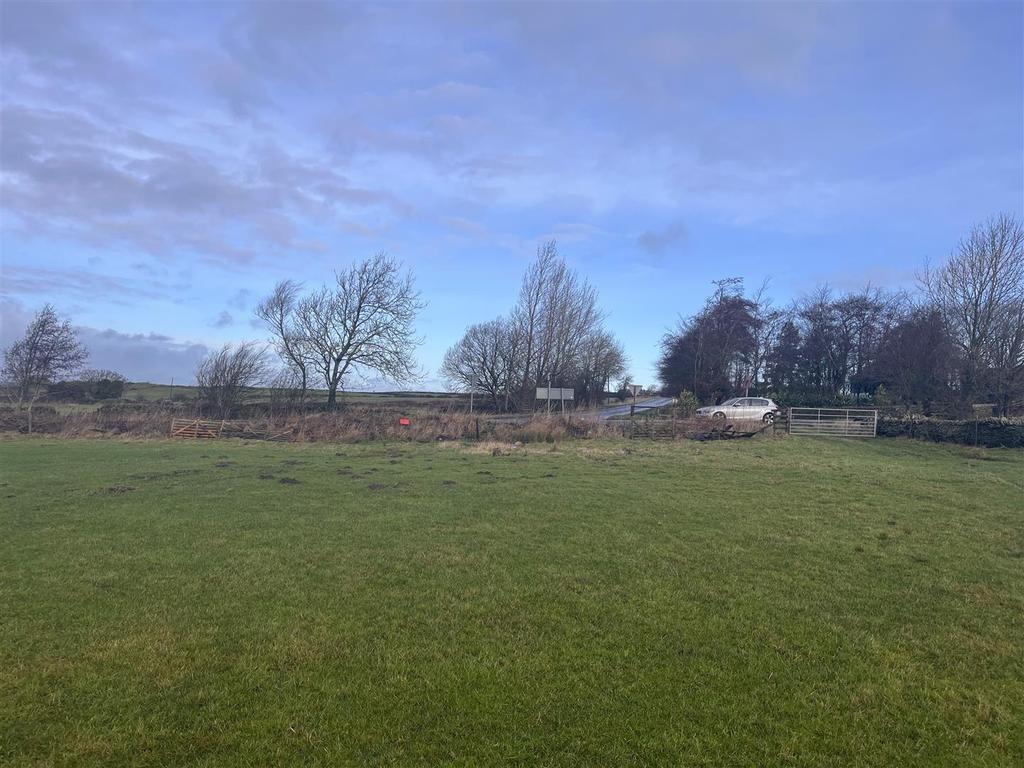 Land at Eastmoor, Chesterfield, S42 7DE Land £175,000