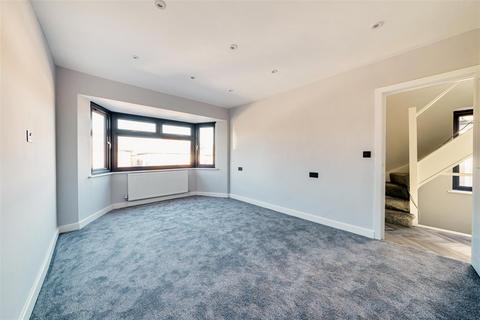 2 bedroom flat for sale, Upper Maisonette, Pennine Drive, Golders Green Estate, NW2