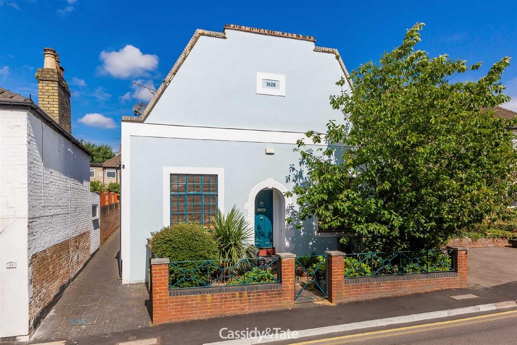 Watsons Walk, St. Albans 2 bed terraced house for sale £475,000