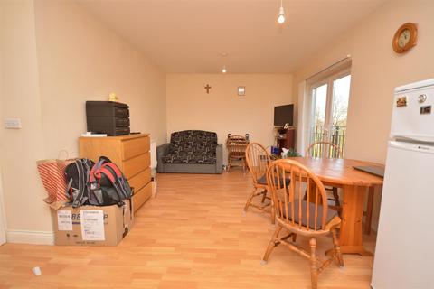 17 Blenheim Square, Lincoln, LN1 3UN