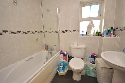 17 Blenheim Square, Lincoln, LN1 3UN