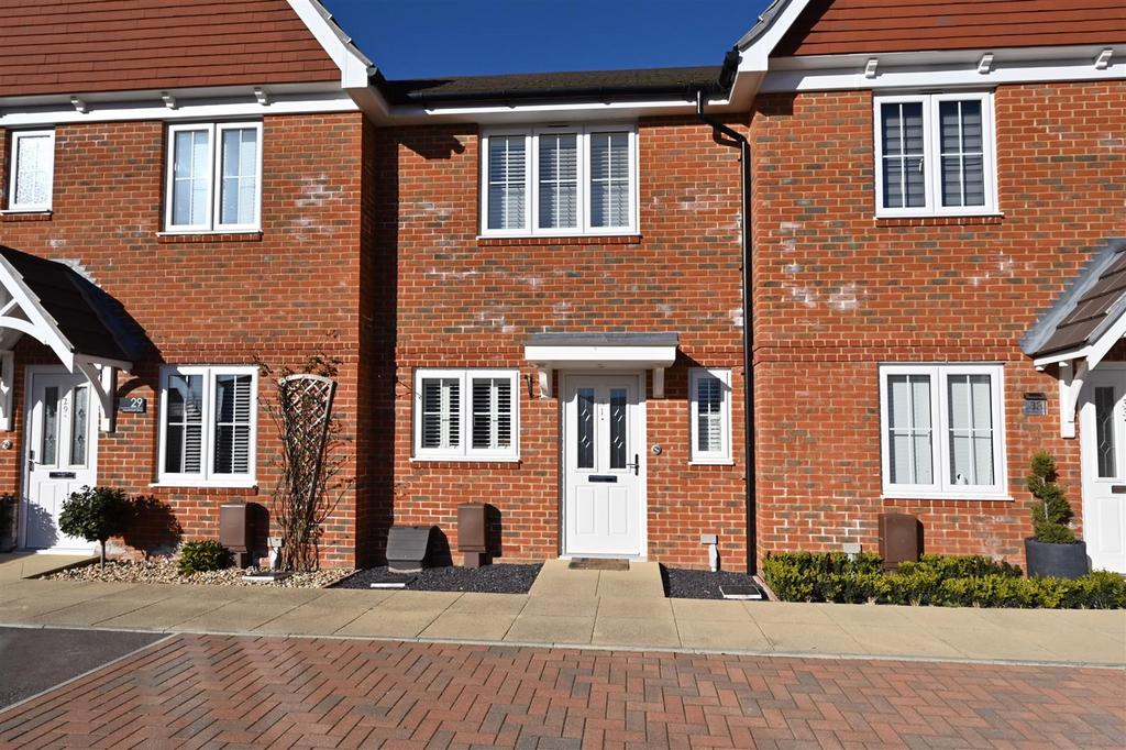 Mackintosh Drive, Bersted, Bognor Regis 2 bed house £315,000
