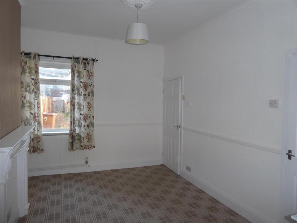 Ward Street, Cleethorpes 2 bed terraced house £550 pcm (£127 pw)