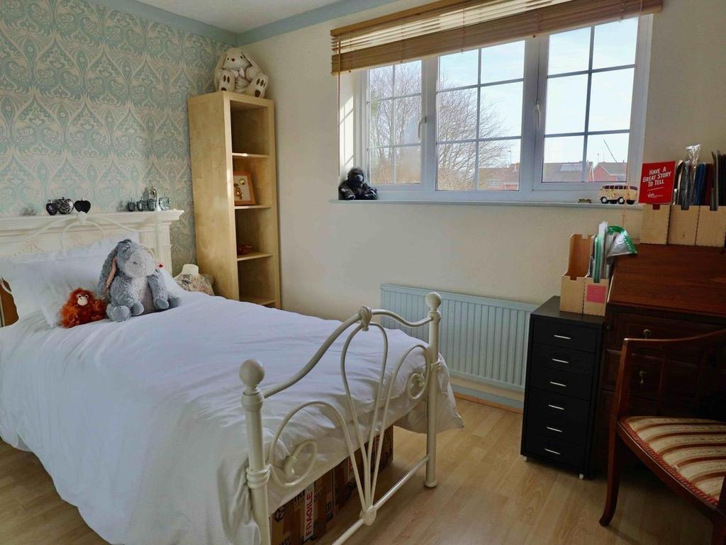 Bed3.jpg