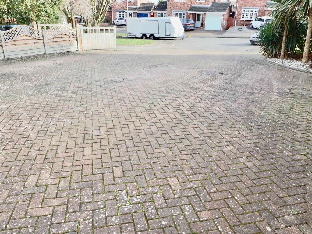 Driveway.jpg