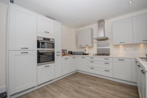 3 Worrell Road, Frenchay, Bristol, BS16 2GA