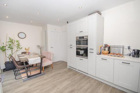 3 Worrell Road, Frenchay, Bristol, BS16 2GA