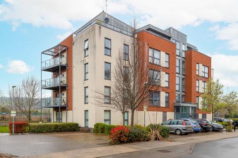 172 Paxton Drive, Bristol, BS3 2BN