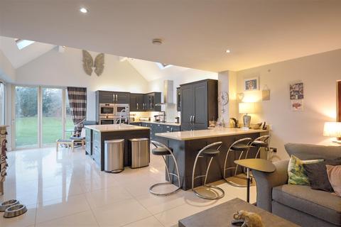 4 bedroom detached house for sale - East Lane Ends, Morpeth