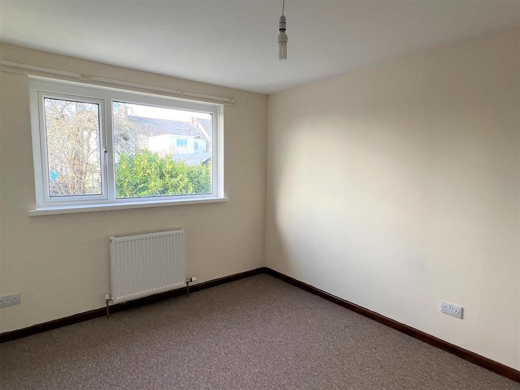 Bedroom: