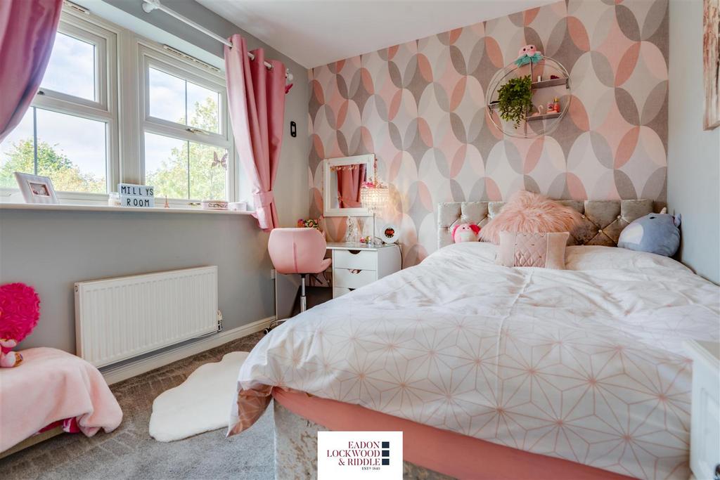 Bedroom 3-1.jpg