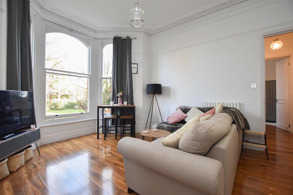 Laton Road, Hastings 1 bed flat for sale £170,000
