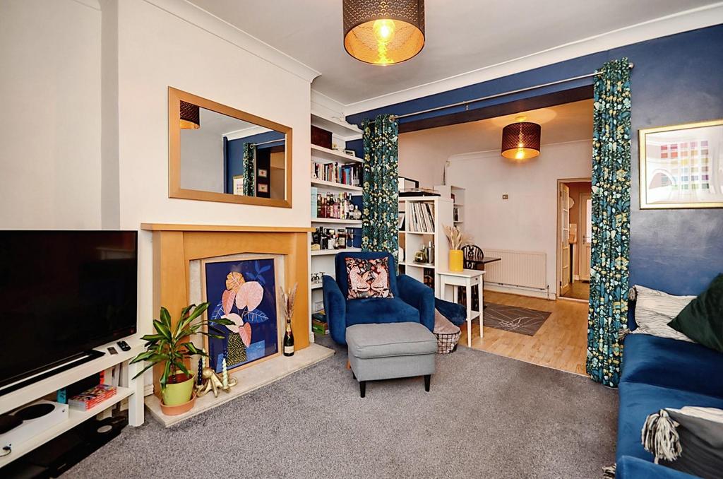 Kipling Road, Hillsborough, S6 2 bed terraced house £145,000