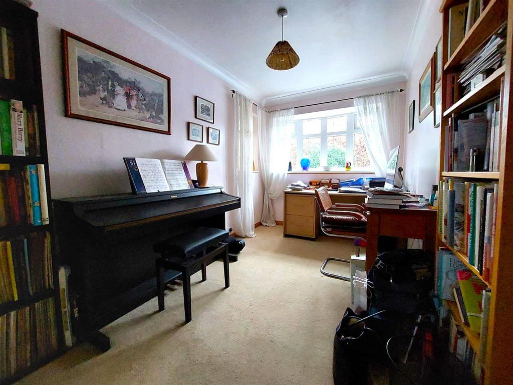 Dining Room/ Office