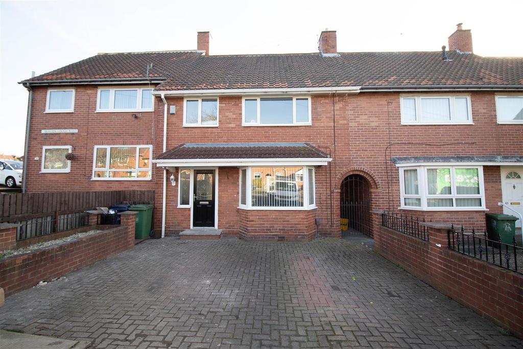 Beacon Lough Road, Gateshead 3 bed semidetached house £170,000