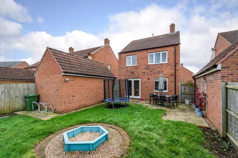 11 Longbridge Drive, Easingwold, York, YO61 3FH