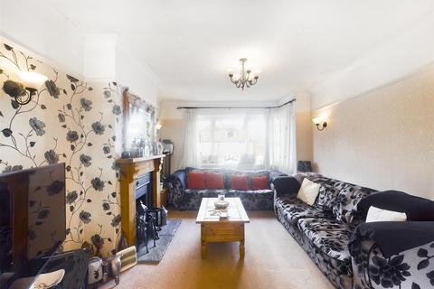 9 Benhurst Close, South Croydon, CR2 8NX