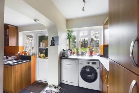 9 Benhurst Close, South Croydon, CR2 8NX