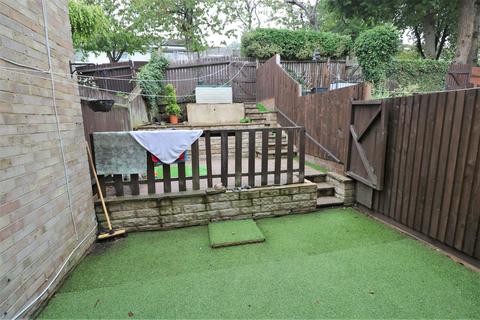 18 Hollywoods, Croydon, CR0 9JG