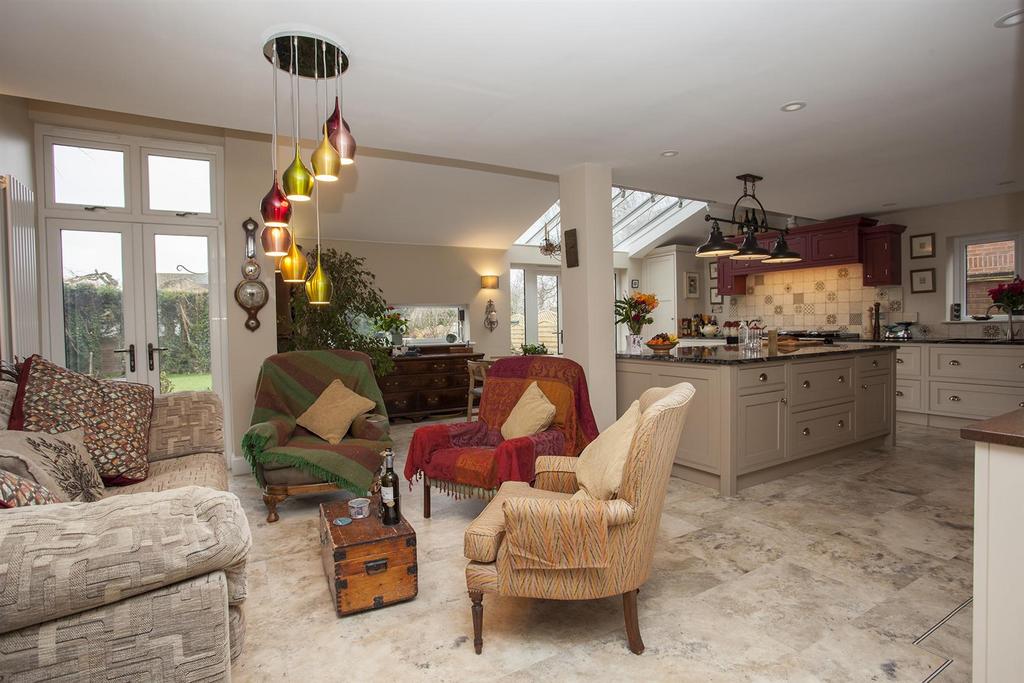 Open Plan Kitchen/ Family Room/ Dining Room