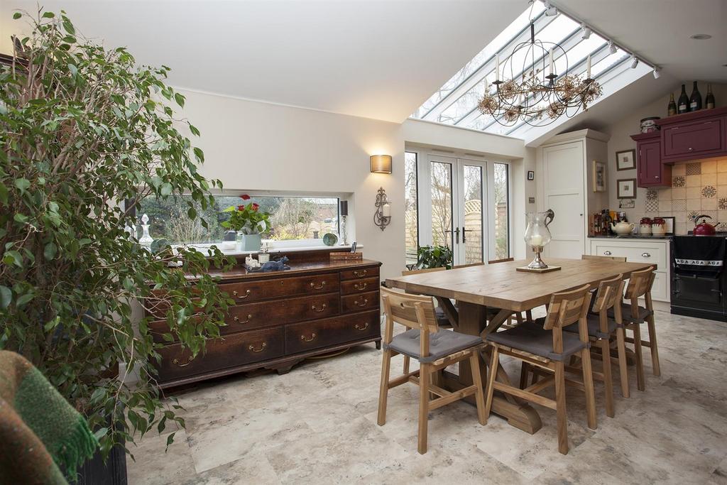 Open Plan Kitchen/ Family Room/ Dining Room