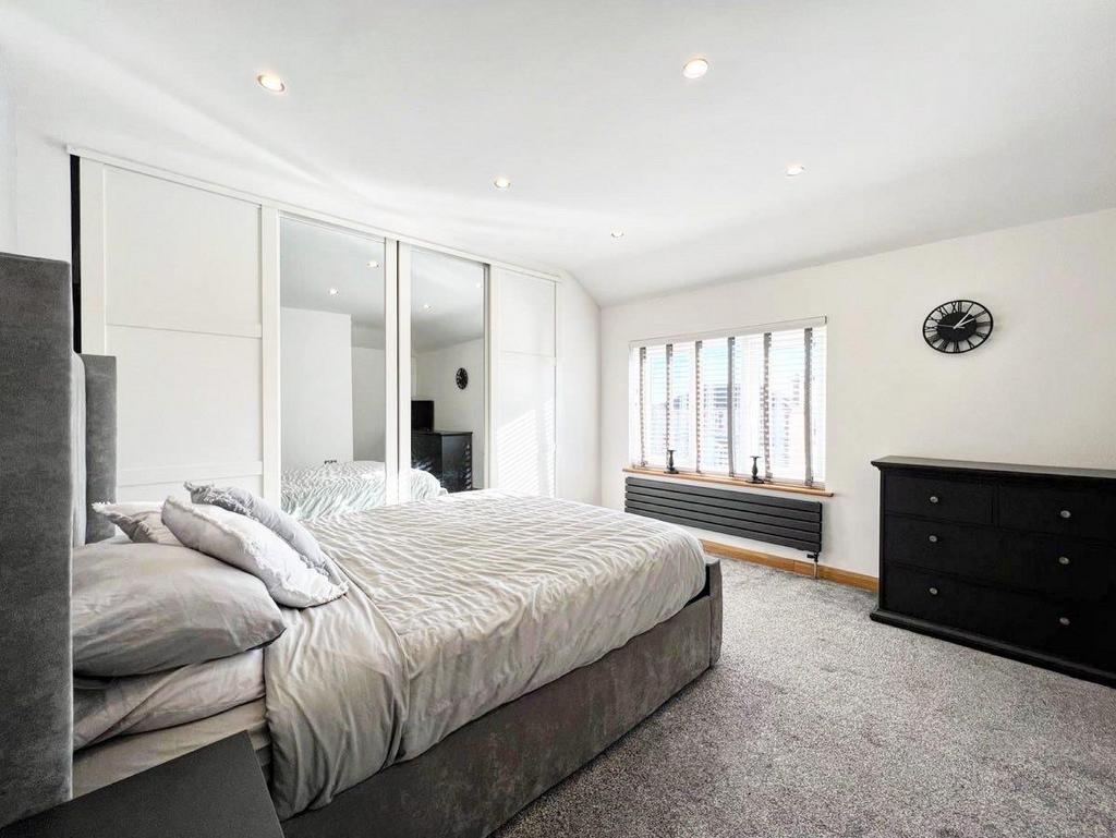 D3 A79 C4 C-E99 B-4 CC2-B6 E3-3 CE875 AD02 E1.jpg