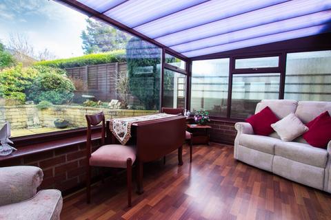 17 Thirlmere Drive, Darwen, BB3 3BH