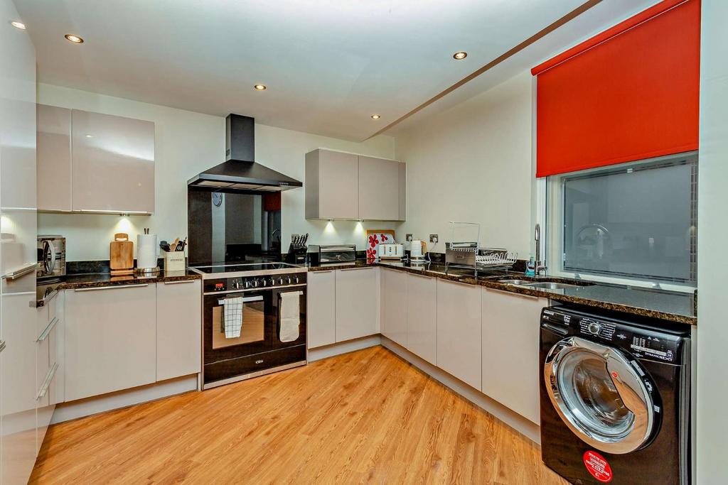 8538108-interior11-800.jpg