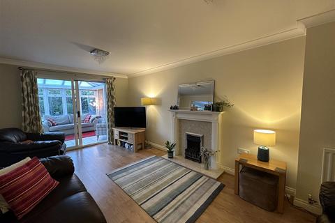 45 Abbey Close, Shepshed, Loughborough, LE12 9EH