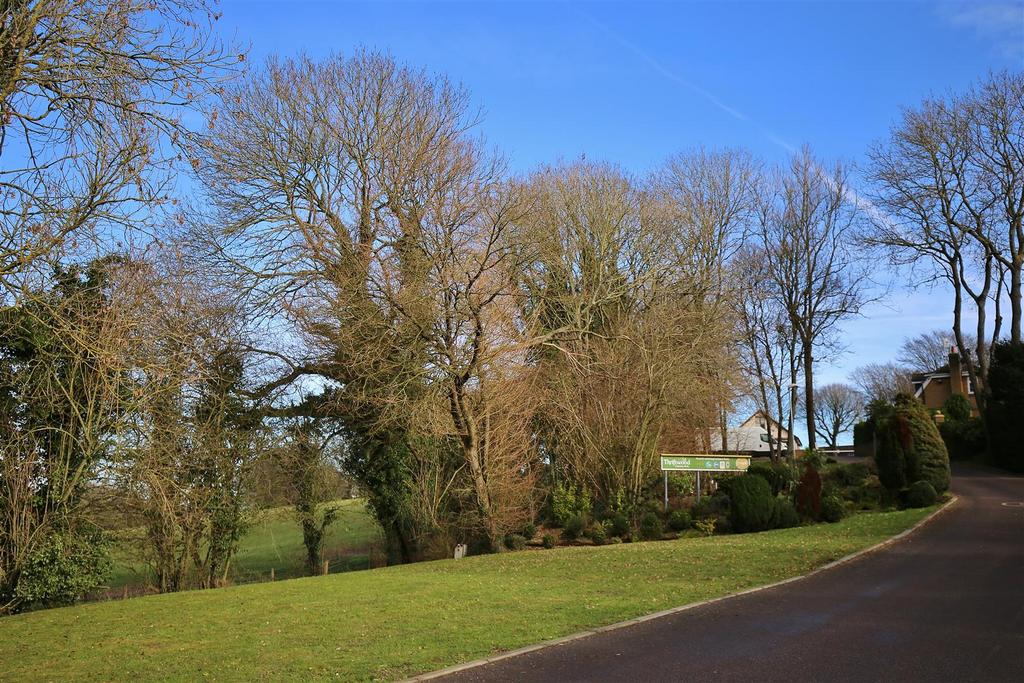 Entrance to Thriftwood