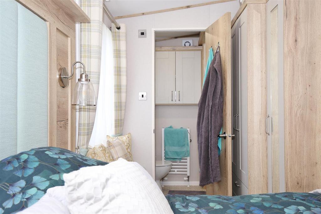 Bedroom One to En Suite