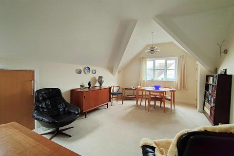 2 bedroom apartment for sale - NO ONWARD CHAIN - Over 55's - Crapstone, Yelverton