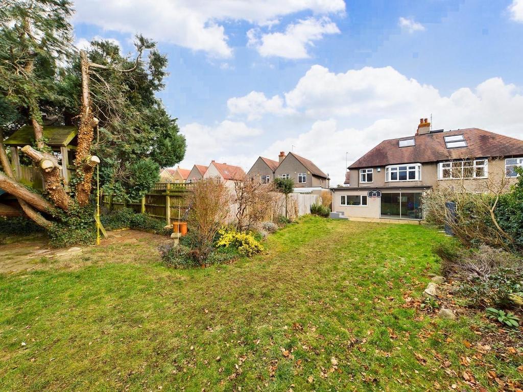 Park Way, Weston Favell Village... 6 bed semidetached house £550,000