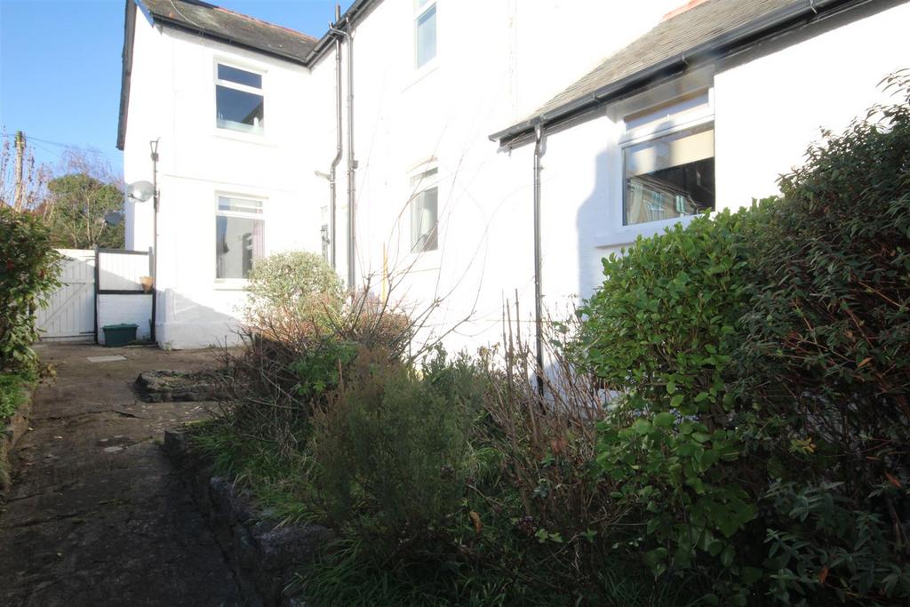Nant Y Glyn Road, Colwyn Bay 4 bed semidetached house for sale £195,000