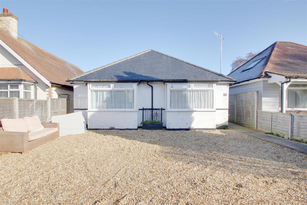 Chichester Road, Bognor Regis 2 bed detached bungalow £275,000