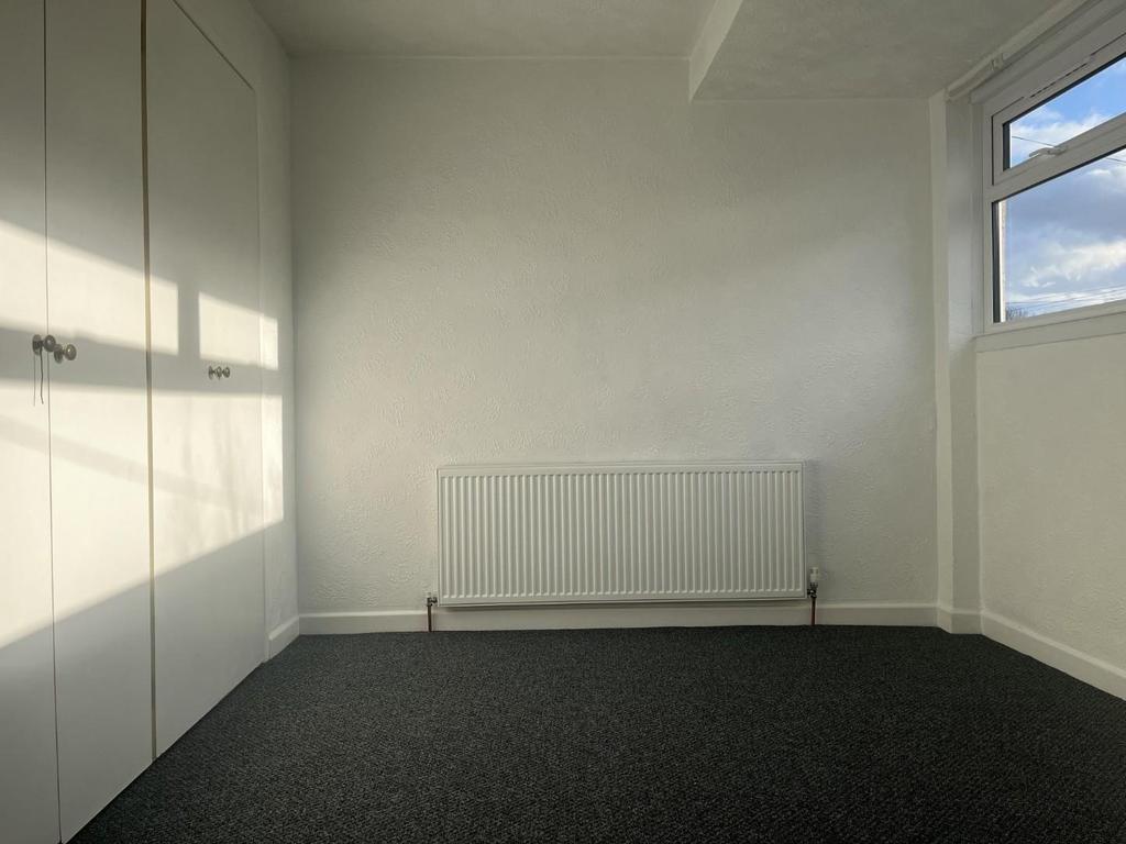 FIRST BEDROOM.jpg