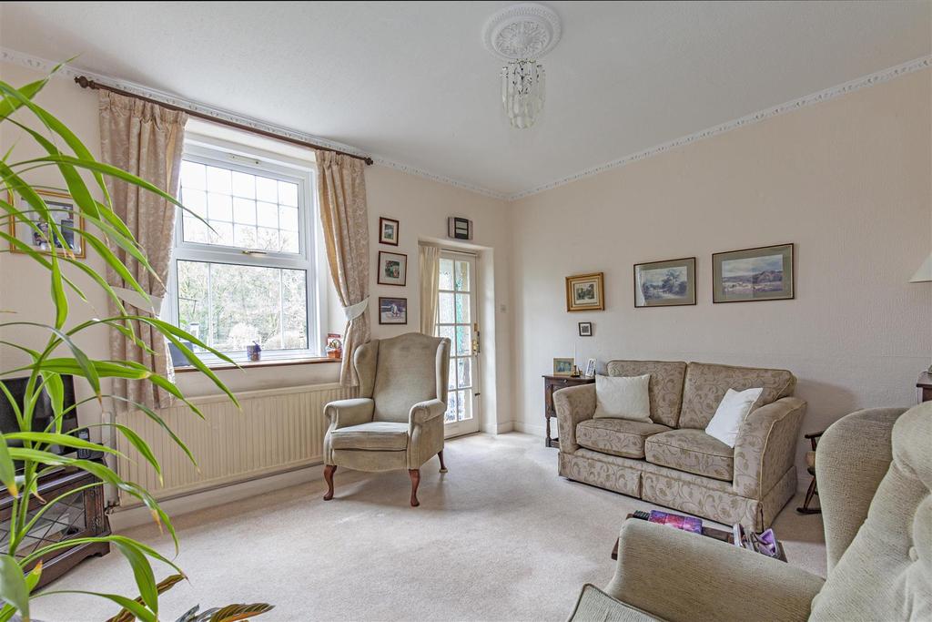Reception Room-2.jpg