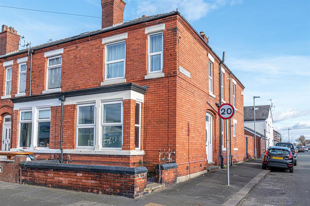 Reynolds Street, Latchford, Warrington 1 bed apartment £625 pcm (£144 pw)