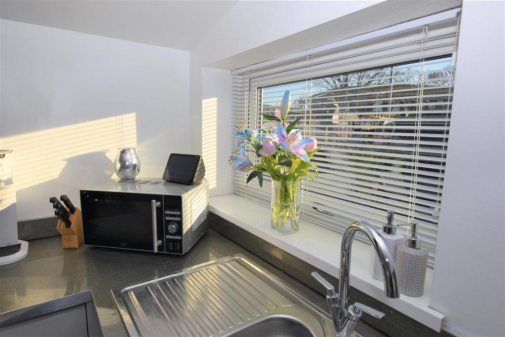 Additional Kitchen Image.jpg