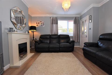 1 Arkley Close, Brough, HU15 1EL
