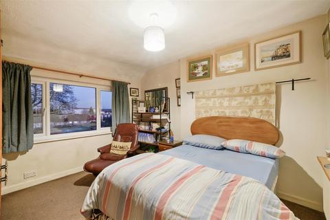 22 Alder Grove, London, NW2 7DB