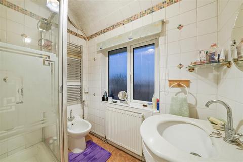22 Alder Grove, London, NW2 7DB
