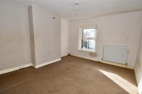 34 Kings Road, Godalming, GU7 3ET