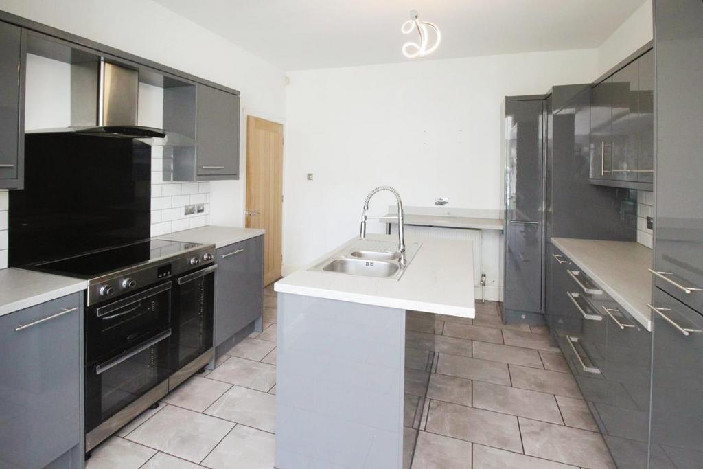 Kitchen / Diner