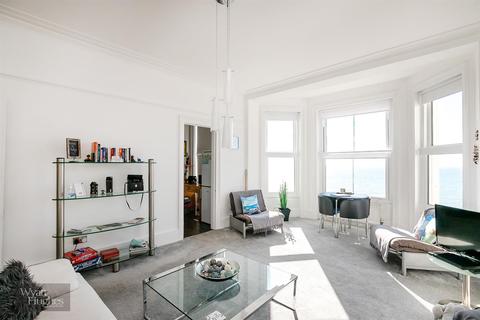 1 bedroom flat for sale - Eversfield Place, St. Leonards-On-Sea