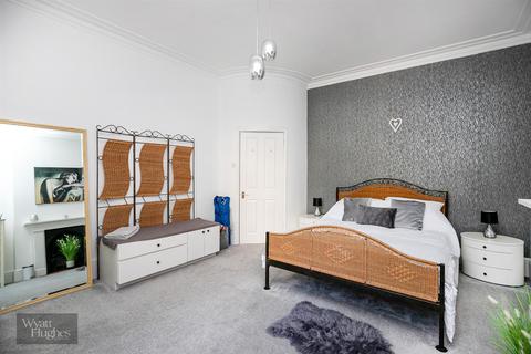 1 bedroom flat for sale - Eversfield Place, St. Leonards-On-Sea