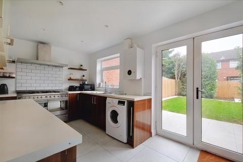 24 Meadow Close, Draycott, Derby, DE72 3QR